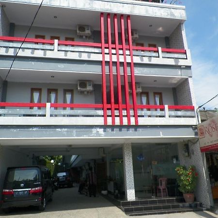 Rose Inn Pangandaran Buitenkant foto
