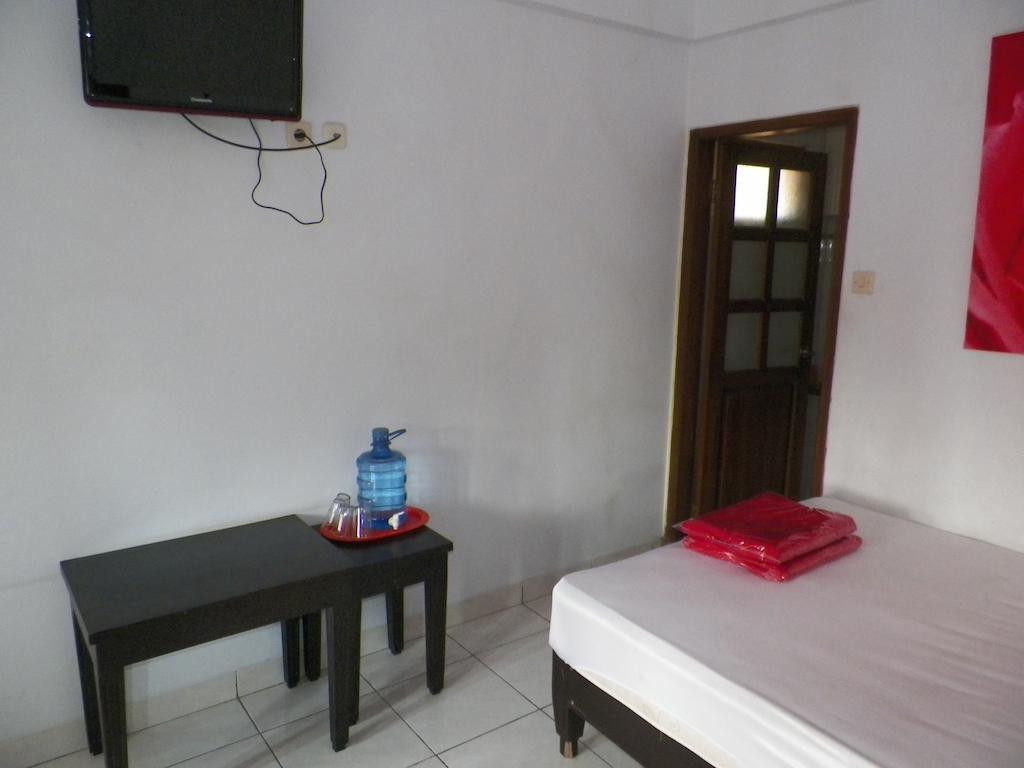 Rose Inn Pangandaran Kamer foto