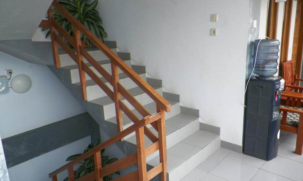 Rose Inn Pangandaran Buitenkant foto